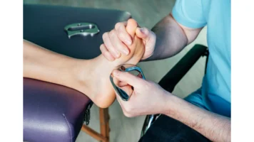 Chiropractic Care or Massage Therapy: Treating Plantar Fasciitis with Quick and Effective Results